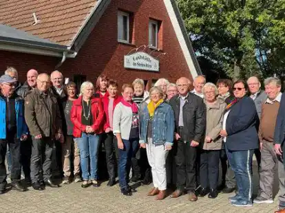 Der Einschulungsjahrgang 1963 der Volksschule B&ouml;sel sah sich jetzt wieder.