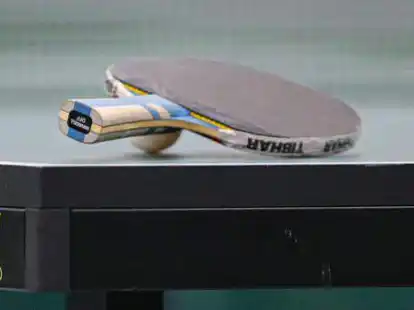 Zweimal binnen weniger Stunden griffen die Jeveraner zu Schl&auml;ger und Ball.