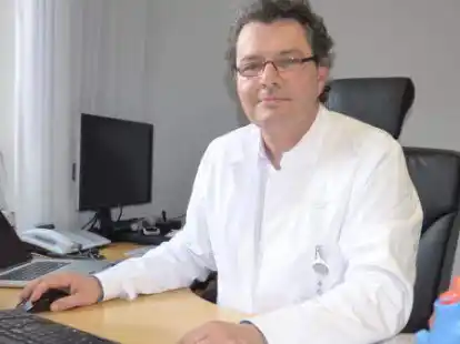 Kam erst 2019 nach Oldenburg: Prof. Dr. Oliver Dewald, bis zum Sommer Chefarzt der Herzchirurgie im Klinikum und Inhaber der Professur f&uuml;r Herzchirurgie der Universit&auml;t Oldenburg.