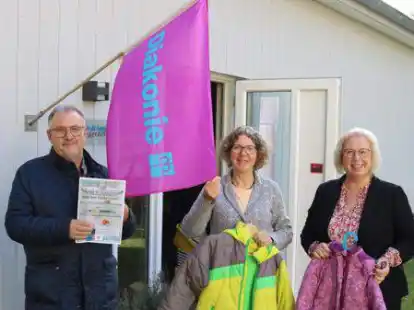 Wollen gut f&uuml;r den Winter und die damit einhergehenden Sorgen der Menschen ger&uuml;stet sein: Frank Willenberg, Martina Wittkowski und Martina Fisser