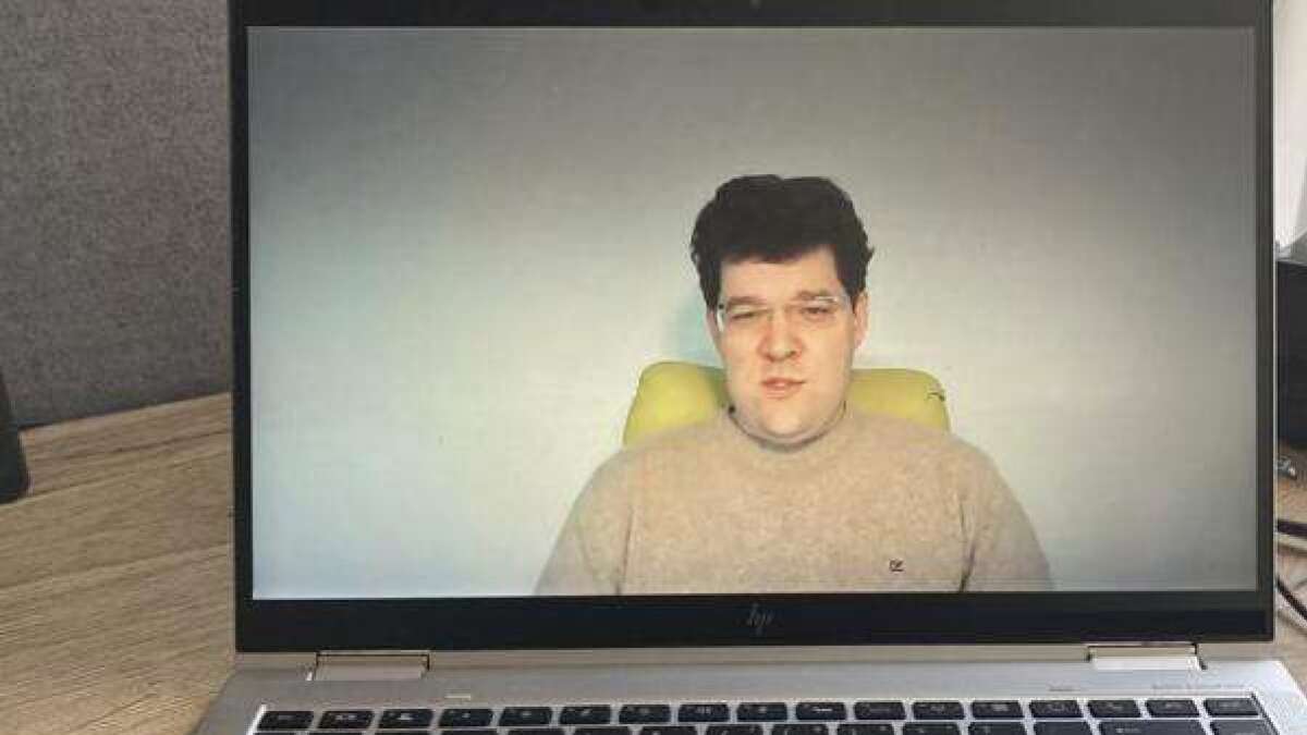 Zahnarzt Leon Schneider in Brake Keine CoronaImpfung Landkreis