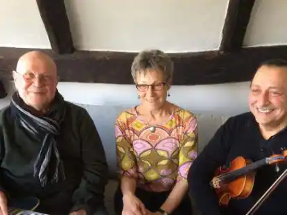 Vladimir Bolschakov, Sorin Ferat und Meike Fiebach treten am 30. Oktober im Nationalpark-Haus in Dangast auf.