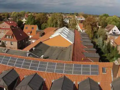 Blick &uuml;ber Ganderkesee, im Vordergrund das Dach des Rathauses: F&uuml;r die Gemeinde soll das &bdquo;Integrierte Gemeindeentwicklungskonzept&ldquo; einmal Ma&szlig;stab des Handelns werden.