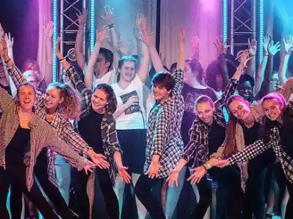 Kinder und Jugendliche zeigen an diesem Samstag das Musical &bdquo;Rahab&ldquo; im Gymnasium Eversten.