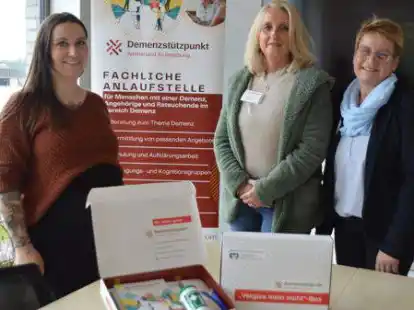 Informieren und unterst&uuml;tzen Demenzkranke und ihre Familien (von links): Nicole Tesch, Rebekka Macke-Book und Heike Brunken.