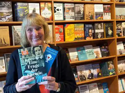Brakes Buchh&auml;ndlerin Eleonore Gollenstede wird den Deb&uuml;troman &bdquo;Eine Frage der Chemie&ldquo; der Autorin  Bonnie Garmus vorstellen.