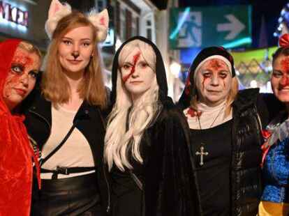 Perfekt schaurig sch&ouml;n geschminkt und/oder verkleidet &ndash; so macht das Esenser Halloween immer mehr Besuchern erst richtig Spa&szlig;.