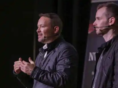 Gaben bei den NWZ-Impulsen Einblicke in ihre F&auml;lle: Die Sprachprofiler Leo Martin (links) und Patrick Rottler