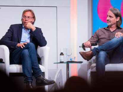 Sind aus Sicht unseres Kolumnisten Thomas Haselier streitbare Charaktere: Richard David Precht (rechts), Philosoph und Publizist, und Harald Welzer, Soziologe und Publizist