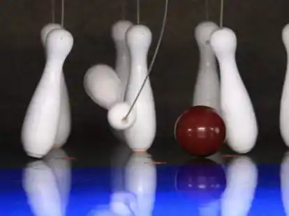 Viele Kegel abger&auml;umt wurden zum Saisonauftakt.