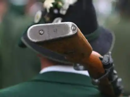 Es war eine Freude: das Oktoberfestschie&szlig;en in D&uuml;nsen.