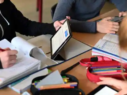 Symbolbild: Am Cloppenburger Clemens-August-Gymnasium wird schon am Tablet gelernt und gelehrt.
