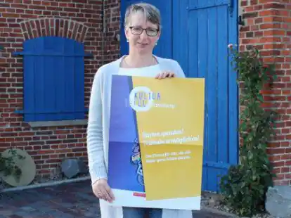 Ramona Kruse ist begeistert von dem Konzept der Kulturtafel. Sie m&ouml;chte auch in Berne Menschen, die sich den Besuch von Kulturveranstaltungen eigentlich nicht leisten k&ouml;nnen, die M&ouml;glichkeit bieten, Kultur zu erleben.