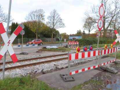 Zug-Lärm In Emden: Umrüstung Der Bahnübergänge Zur Zeit Nicht Geplant ...