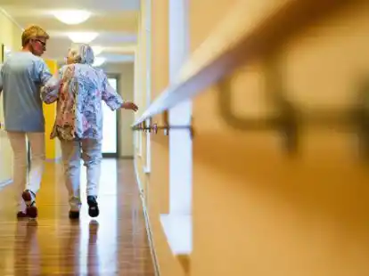 Informationsabend zur Pflege in Hude am 23. November: dem &bdquo;Pflegedschungel&ldquo; entkommen