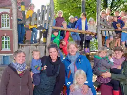 Die Kinder behalten ihre Schule und auch ihren Schulhof: Die vielen Stimmen aus dem Viertel wurden geh&ouml;rt und der Entscheidung des Schulvorstands wird gefolgt.
