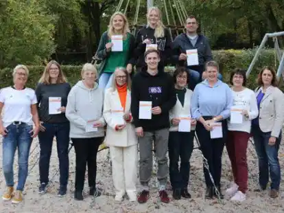 <p>Gruppenbild mit von rechts:  Ines Ferken-Haase, Brigitte Effland, Jutta Rekowski, dar&uuml;ber Timo Engelbart, ganz links: Kerstin Ludwig</p>