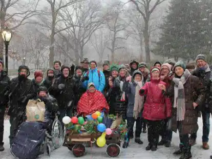 Beste Stimmung im verschneiten Central Park &ndash; die Teilnehmer der letzten Oldenburger Kohlfahrt im Januar 2020 in New York.