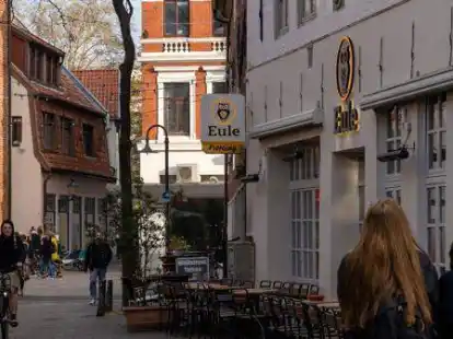Neu an der Wallstra&szlig;e: Er&ouml;ffnet hat Guido G&uuml;lker dort die &bdquo;Eule&ldquo;.