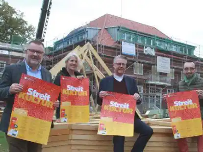 Informierten &uuml;ber das neue Programm (von links): Willi Rolfes, Dr. Cornelia Schmedes, Dr. Marc R&ouml;bel und Dr. Alexander Linke.