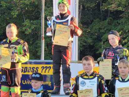 Landete beim Lauf in Mei&szlig;en auf dem ersten Platz: das Emder Speedwaytalent Elyas Dirksen.