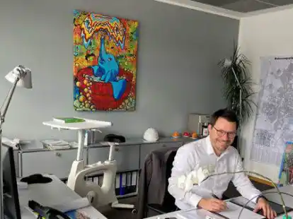 R&auml;umte im August seinen Schreibtisch: Der   Dezernent f&uuml;r Bau, Verkehr und Umwelt, Sven Uhrhan,  verlie&szlig; im Sommer die Stadt.