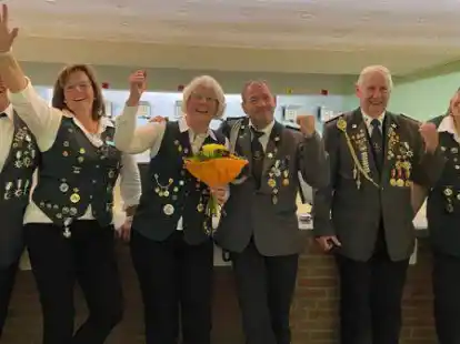 Von links: Hergen Heinemann, D&ouml;rthe B&ouml;ning, Anke Koopmann, Ulfert Wiards, Heiko Schr&ouml;der-Hayen und Steffi Bremer