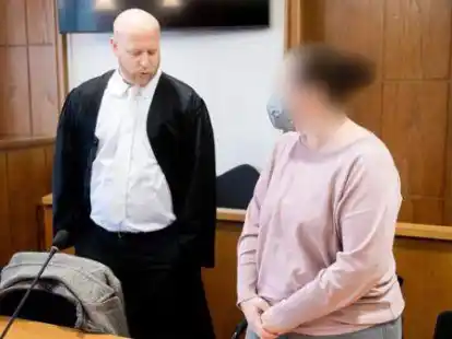 Geh&ouml;rte die Angeklagte im Impfskandal zu Verschw&ouml;rungstheoretikern und/oder Impfgegnern? Das sollte jetzt vor Gericht die Befragung zweier Polizeibeamter kl&auml;ren, die die Handydaten der 39-J&auml;hrigen ausgewertet hatten (Archivfoto).