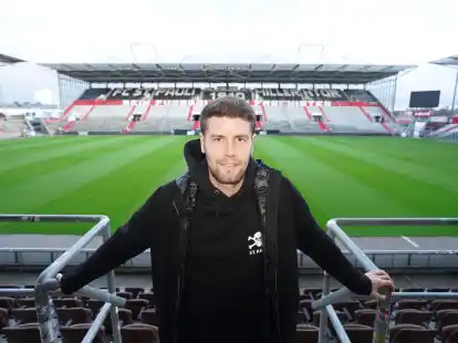 Der neue Pauli-Trainer Fabian H&uuml;rzeler ist der j&uuml;ngste Coach in den ersten drei Profiligen in Deutschland.