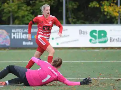 Mit Zug zum Tor: Brakes Fu&szlig;ballerinnen erwarten am Sonntag Lohne.
