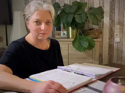 Am 10. Dezember 2021 verlor Monika Anderka aufgrund einer f&uuml;rchterlichen Tat ihre Tochter. Seitdem kann die Mutter aus Bunde nur eines: funktionieren.