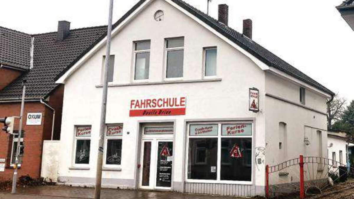 baumhaus-oldenburg-radhaus-kommt-an-stedinger-stra-e