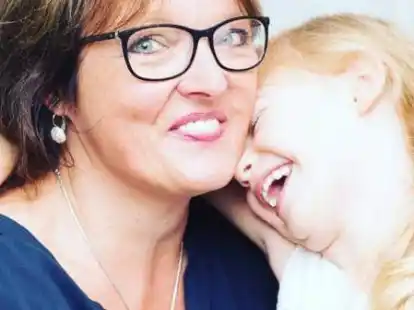 Ergotherapeutin Angela Wilde wei&szlig;: Wird die Entwicklung eines Kindes spielerisch gef&ouml;rdert, haben alle Spa&szlig; daran.