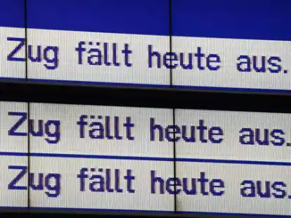 Zwischen Emden und Leer fahren keine Z&uuml;ge mehr.