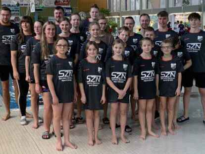 Bestens aufgestellt pr&auml;sentierten sich die Schwimmerinnen und Schwimmer des TuS B&uuml;ppel beim beliebten Weihnachtswettkampf im Vareler Hallenbad.