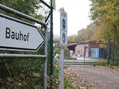 Entscheidung gefallen: Das neue Multifunktionsgeb&auml;ude f&uuml;r den Bauhof soll am jetzigen Standort in Scharrel errichtet werden. Daf&uuml;r muss jedoch erst ein B-Plan aufgestellt werden.