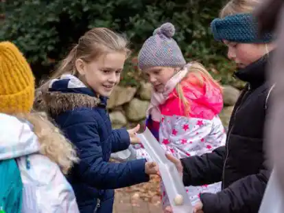 F&uuml;r die Jugendgruppe des Naturschutzbundes Wildeshausen-D&ouml;tlingen (Naju) galt es, einige Aufgaben zu l&ouml;sen, bevor es zur Weihnachtsfeier ans Kaminfeuer ging.
