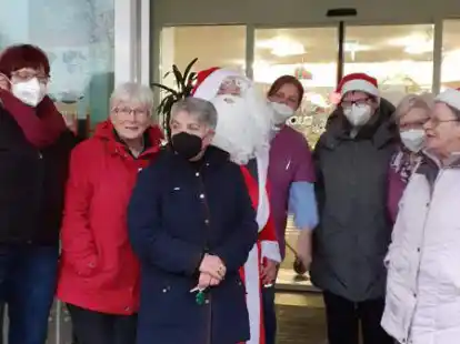 Die Aktion der Stricktanten kam gut an.