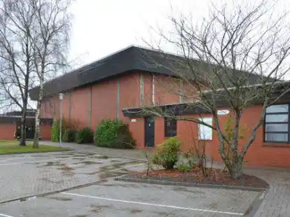 Soll umfassen saniert werden, allerdings erst 2024, dann aber nach dem &bdquo;Wunschkonzept&ldquo; der Gemeinde: die Dreifachsporthalle in Hinte.