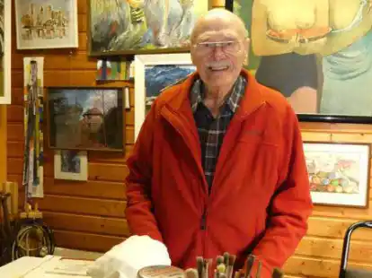 Feiert an Silvester seinen 95. Geburtstag: Maler Dieter Schumm.