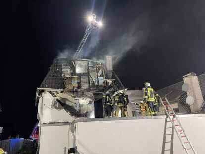 Ein Wohnhaus in Vechta ist bei einer Explosion am sp&auml;ten Dienstagabend schwer besch&auml;digt worden.