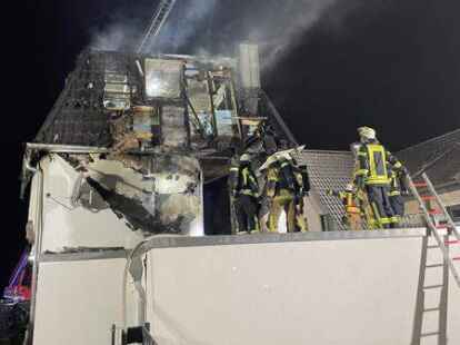 Ein Wohnhaus in Vechta ist bei einer Explosion am sp&auml;ten Dienstagabend schwer besch&auml;digt worden.