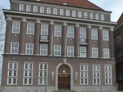 Firmensitz am Schweckendieckplatz: Die EVAG ist ein St&uuml;ck Emder Hafengeschichte.