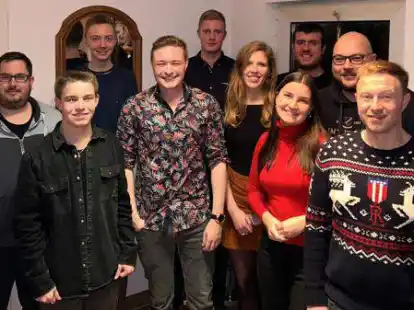 Der neue Vorstand der Jungen Union mit dem im Amt best&auml;tigten Kreisvorsitzenden Lukas Bohmann (Vierter v.l.) m&ouml;chte im kommenden Jahr die inhaltliche Arbeit verst&auml;rken.