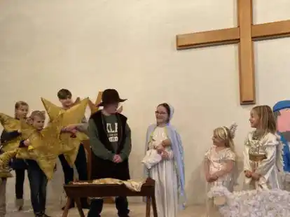 F&uuml;rs Krippenspiel geprobt wird in der Arche in B&uuml;ppel.