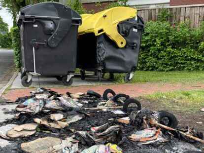 Erst vor wenigen Monaten hatten Unbekannte am Falkenweg gez&uuml;ndelt &ndash; nun brannten die M&uuml;llcontainer schon wieder.