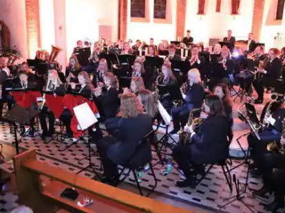 Ein beeindruckendes Adventskonzert gab das Blasorchester Sedelsberg.