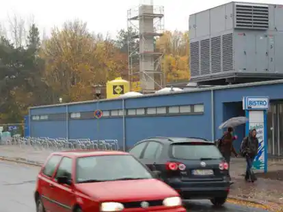 Auf dem Dach des Soestebads soll im kommenden Jahr eine Photovoltaik-Anlage gebaut werden.