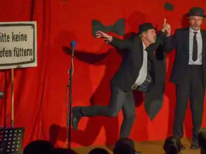 Das &bdquo;Menschenm&uuml;ll&ldquo;-Weihnachtstheater hat eine lange Tradition.