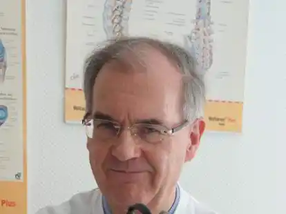 Leitet die Rheumapraxis Sanderbusch: Prof. Dr. Werner-J. Mayet.